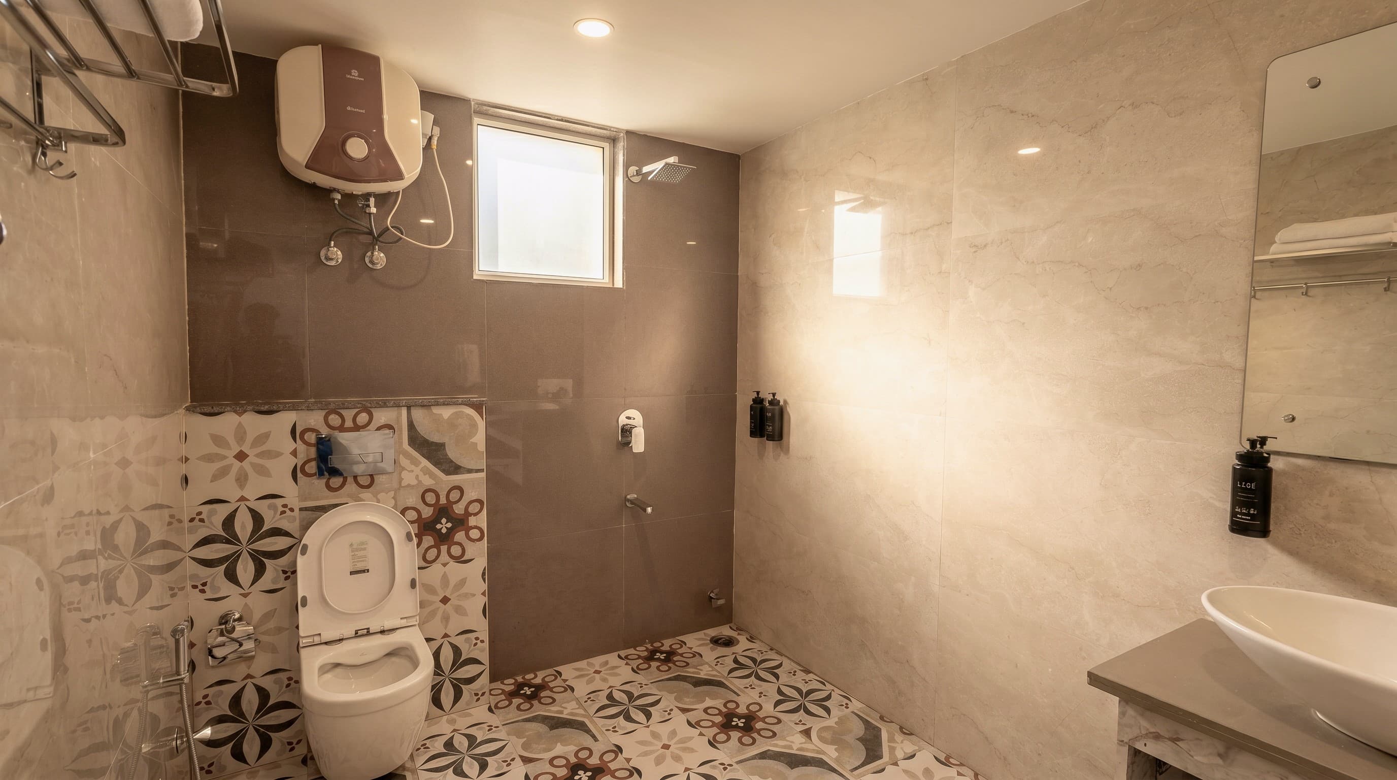 Suite image 6